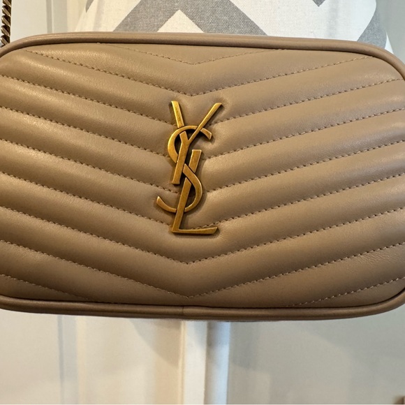 🎉24HR FLASH! Saint Laurent Lou Mini YSL Camera Bag - Picture 5 of 12